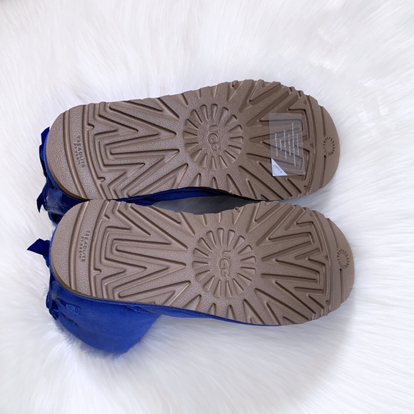 UGG Deep Periwinkle Bailey Bow II Boots - Picture 7 of 7